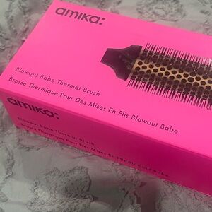 Amica Blowout Babe Thermal Brush - NEVER USED